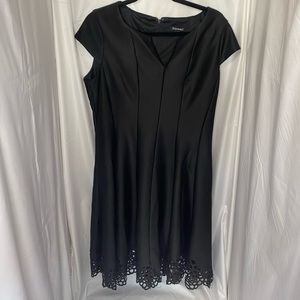 Roz & Ali fit and flare dress